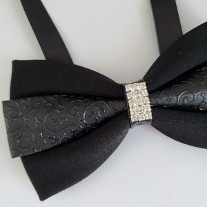 NEW Grooms Tuxedo Bow Tie formal party best man